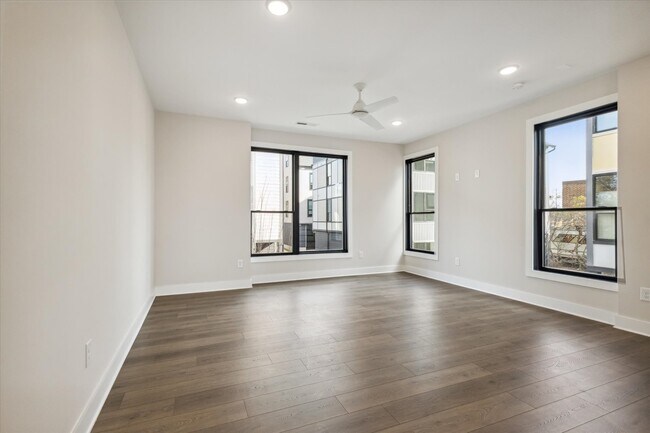 Building Photo - 4528 Radler Ct