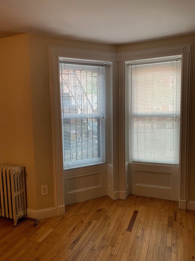Foto del edificio - 288 Monmouth St
