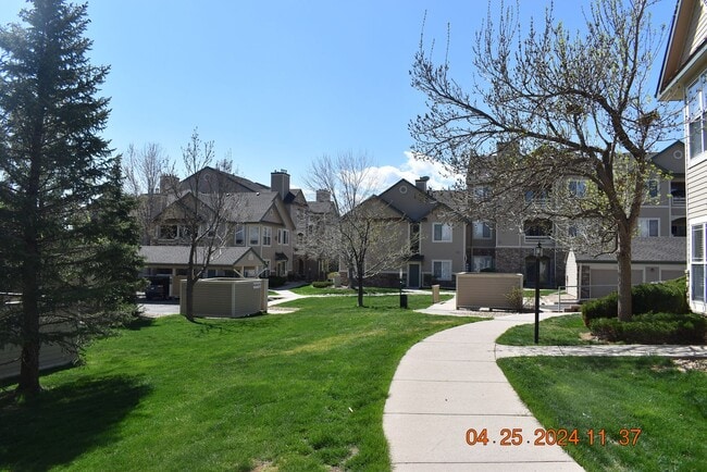 2 bed / 2 bath Condo - Deer Creek Condos Southwest Littleton - 2 bed / 2 bath Condo - Deer Creek Condos Southwest Littleton
