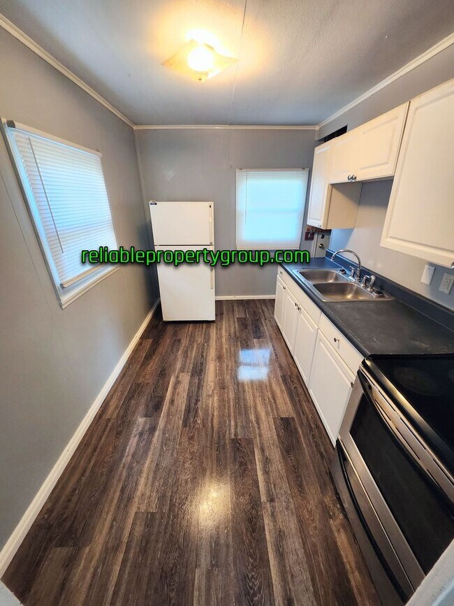 Foto del edificio - New Listing in Fort Wayne