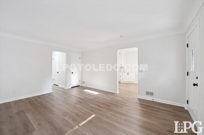 Foto del edificio - 3714 Wallwerth Dr