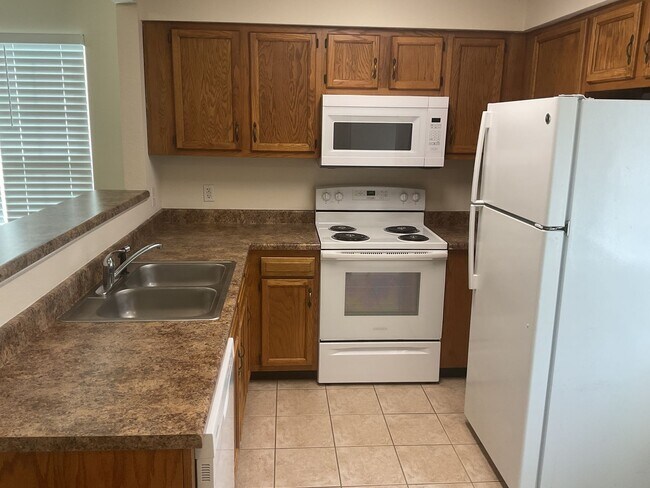 Foto del edificio - 4306-4306 W Caleb Ct