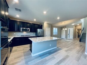 Building Photo - 930 Bayberry Ridge St
