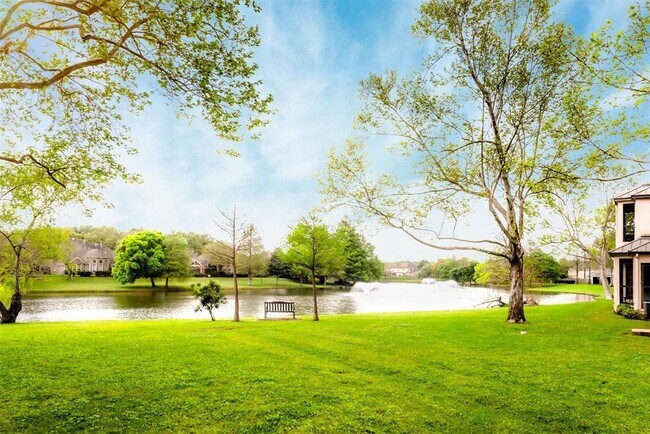 Foto del edificio - 4144 Greystone Way