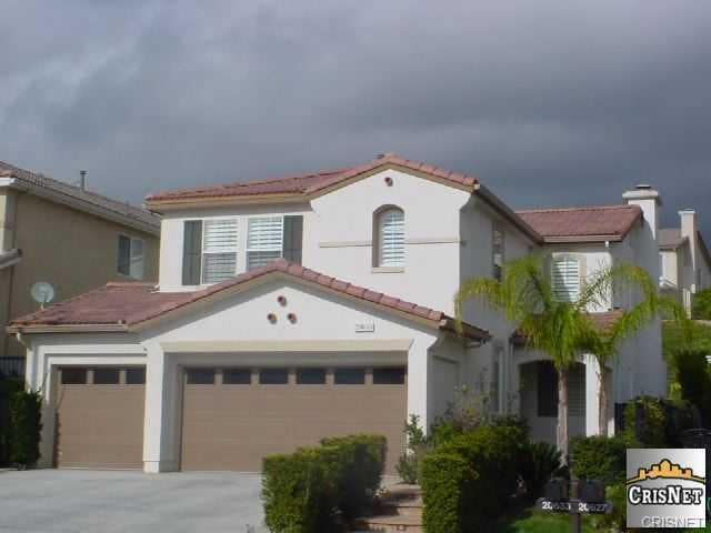 Building Photo - Prestigious 3+2.5 Beauty in guard-gated co...
