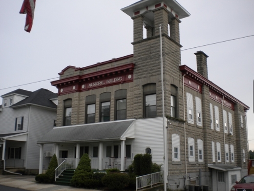Primary Photo - 1516 Main St