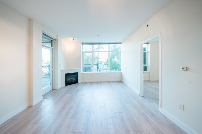 Foto del edificio - 475 Redwood St