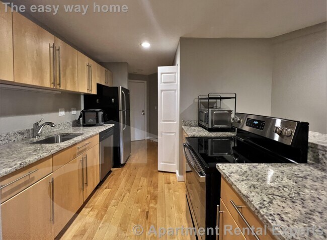 Photo - 17 Bow St Unit #16 Apartment