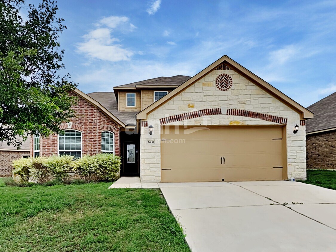 6731 Luckey Pond House Rental in San Antonio, TX