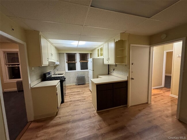 Building Photo - 40-13 201st St