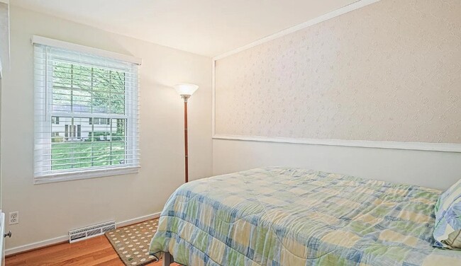 Building Photo - 8988 Buckskin Ct