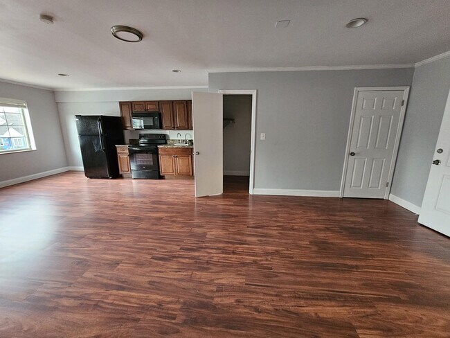 Foto del edificio - 2854 W Sylvania Ave