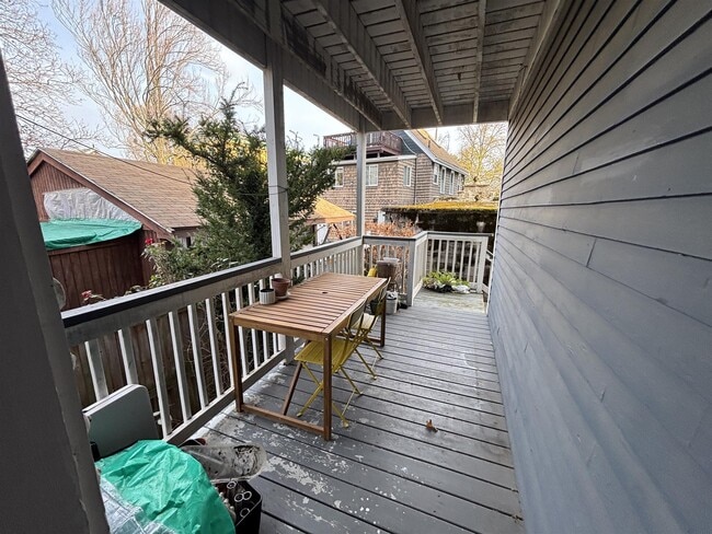 Building Photo - 9 Orrin St