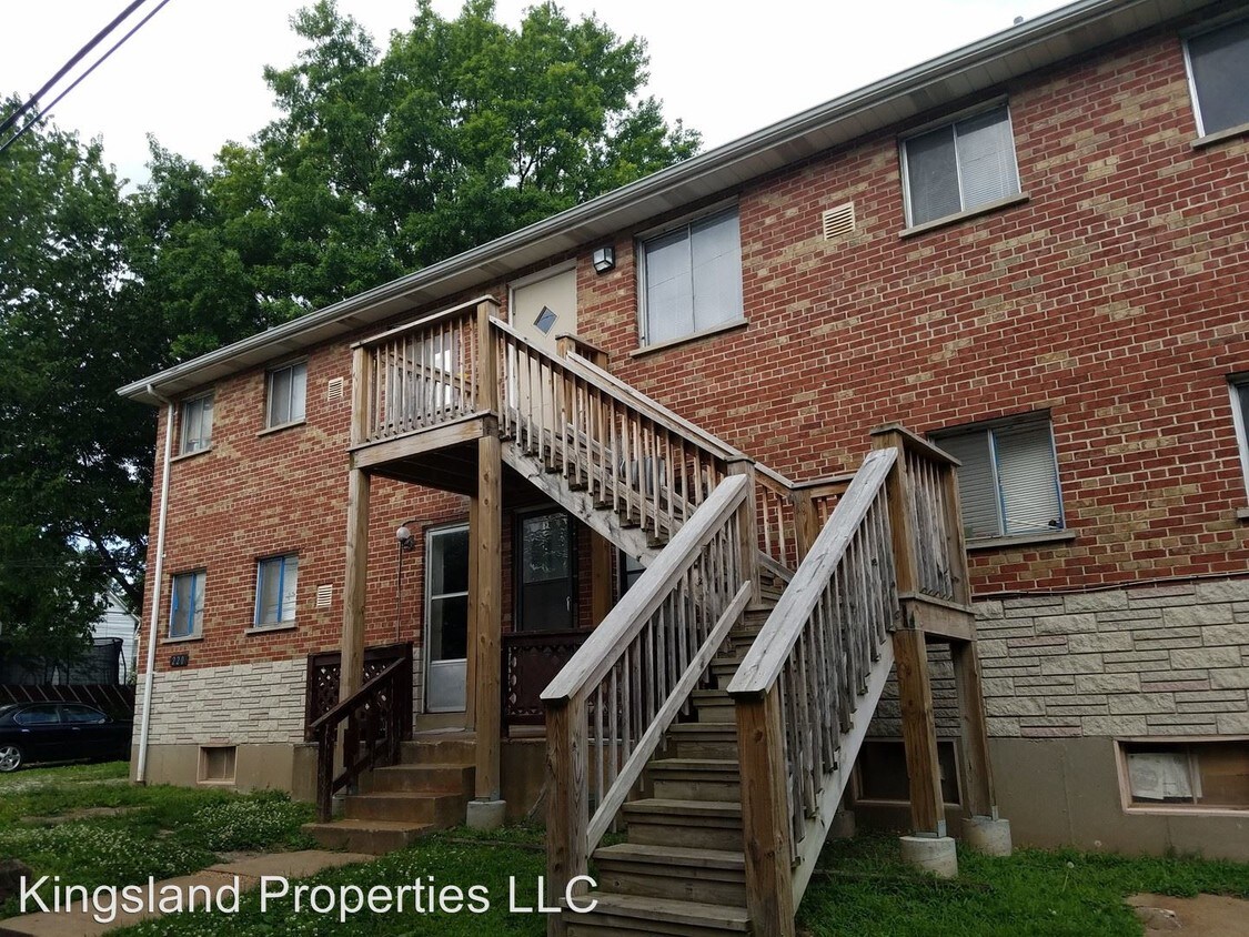 Primary Photo - 218 Bellerive Blvd