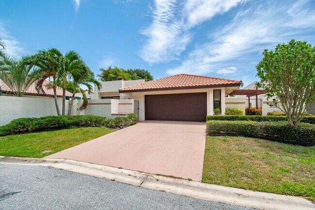 Building Photo - 21440 Campo Allegro Dr
