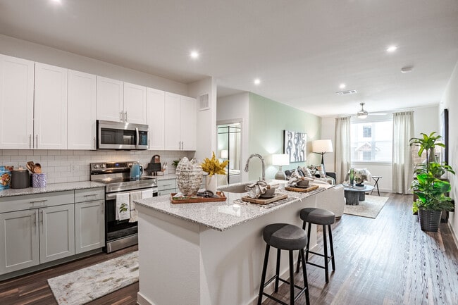 Prose Greenbriar apartments — community photo - Prose Greenbriar