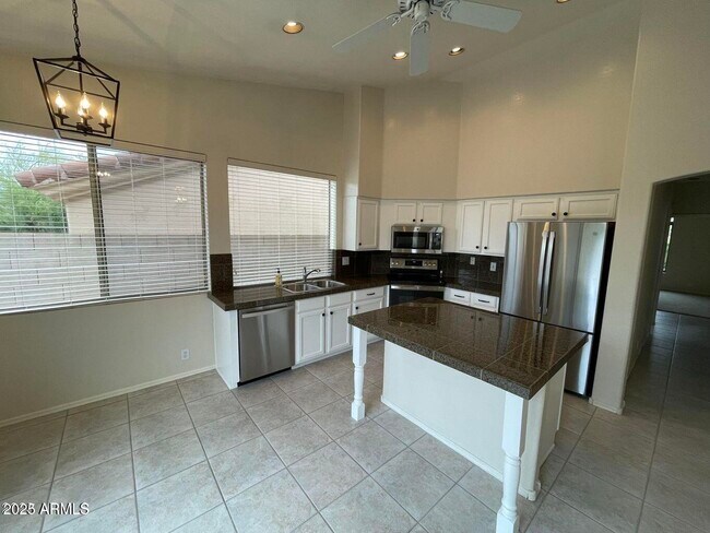 Foto del edificio - 23001 N 90th Way