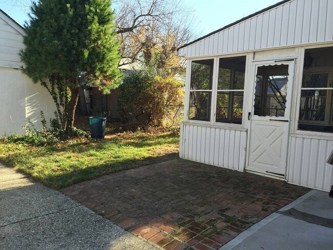 Photo - 69-51 181st St House