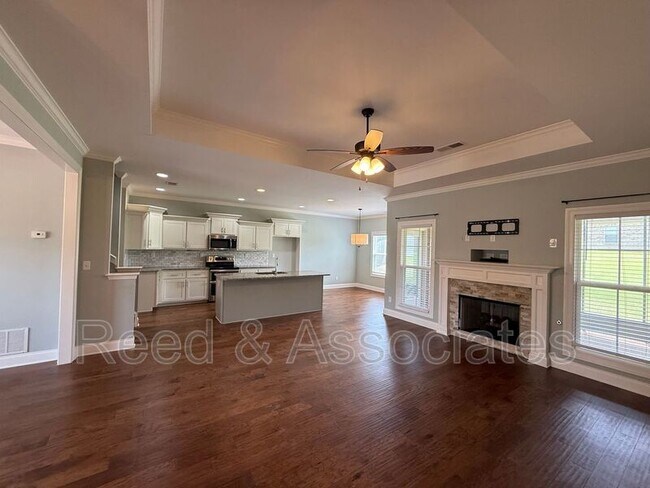 Foto del edificio - 3261 Vineyard Dr S