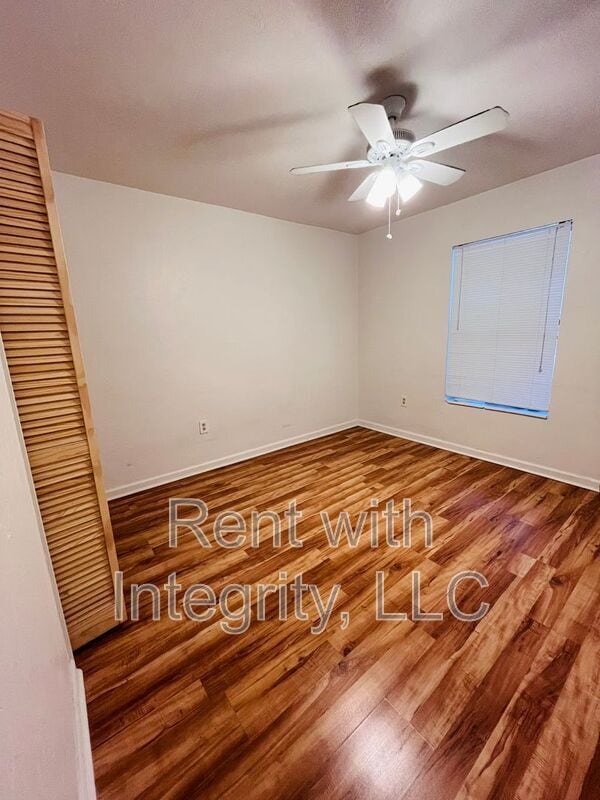 Building Photo - 581 Holyoke Ct