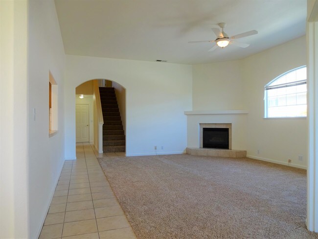 Building Photo - 1854 Bedford Dr