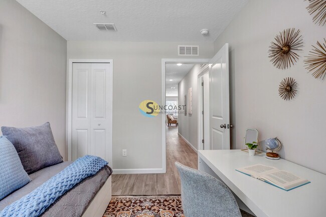 Foto del edificio - 6517 Breezy Oaks Wy