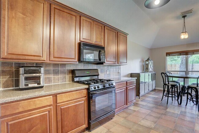 Foto del edificio - 9127 Morningstar Dr