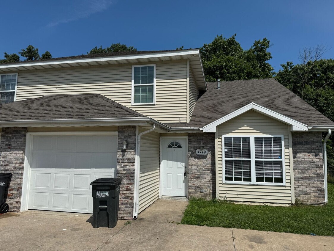 Foto principal - 1719-1719 Hanover Blvd