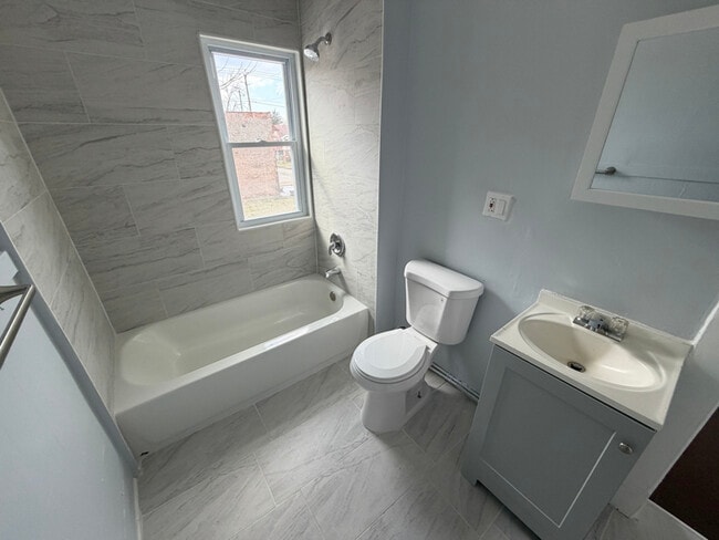 Photo - 12614 Forest Ave Apartment