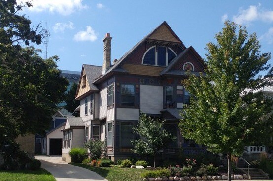 Primary Photo - 317 Lafayette Ave NE