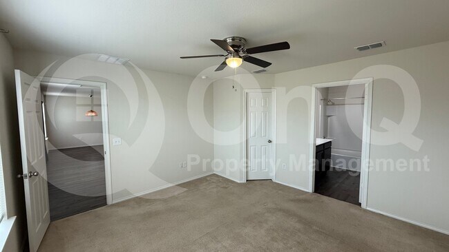 Foto del edificio - 3312 Biggs Ave