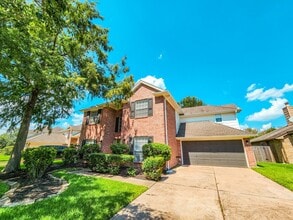 Building Photo - 235 Cedar Elm Ln