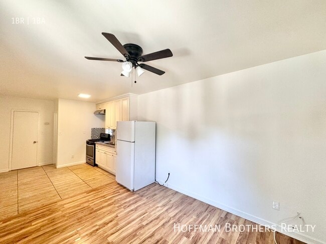 Foto del edificio - 5419 Harold Way