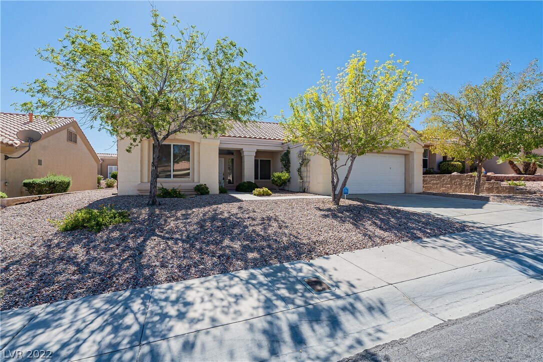 Primary Photo - 10637 Sky Meadows Ave