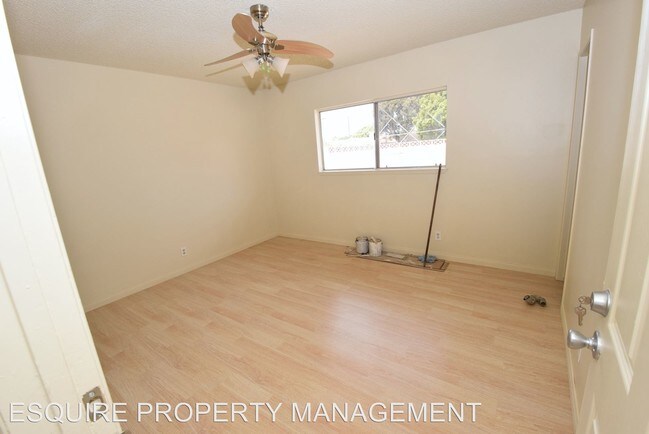 Building Photo - 3 br, 2 bath House - 2130 SANFORD ST