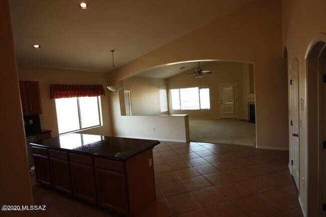 Foto del edificio - 918 E Gibbon River Way