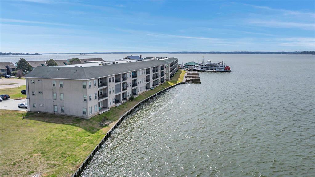 Foto principal - 7037 Kingston Cove Ln