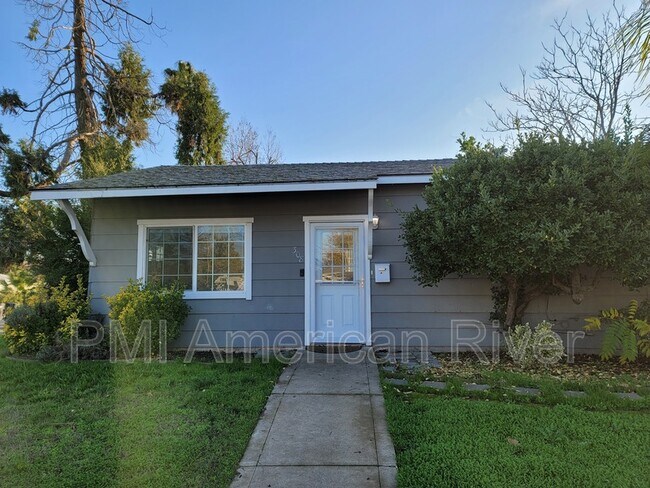 Foto del edificio - 1002 Circuit Dr