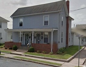 Building Photo - 2 Duke St