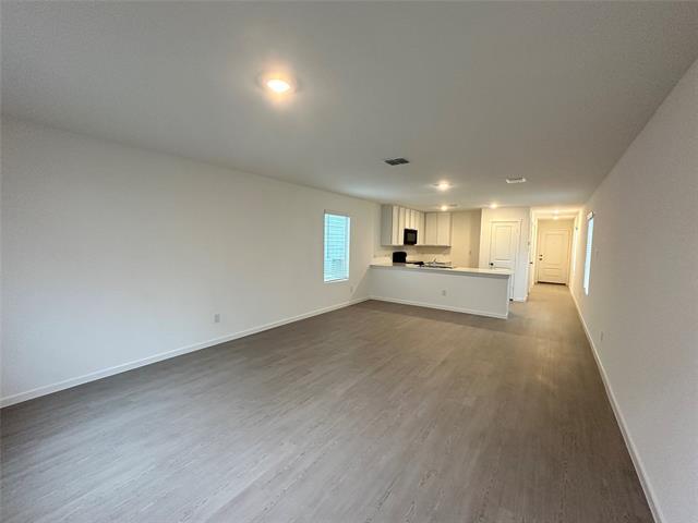 Foto del edificio - 924 Sandhill Crane Ln