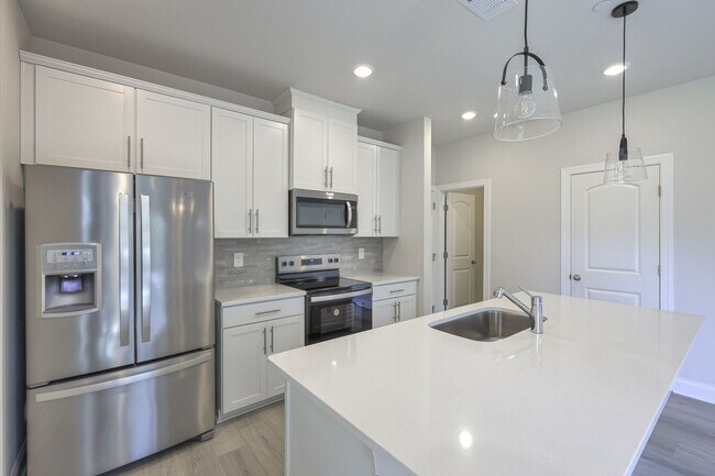 Foto del edificio - New Townhome in a prime location in Gallatin
