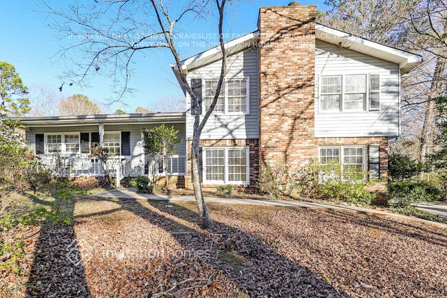 Building Photo - 5281 Shallow Wood Ln