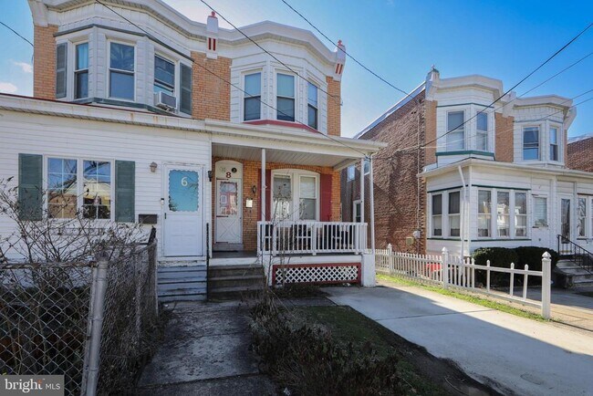 Foto del edificio - 8 Wynnewood Ave