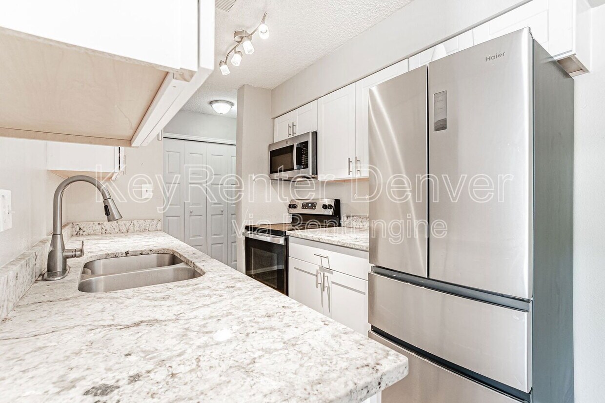 Foto principal - 7755 E Quincy Ave