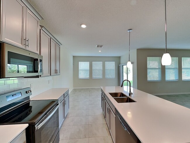 Photo - 1092 Downswing Pl House