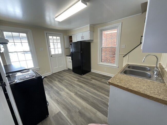 Foto del edificio - 544 Smith St