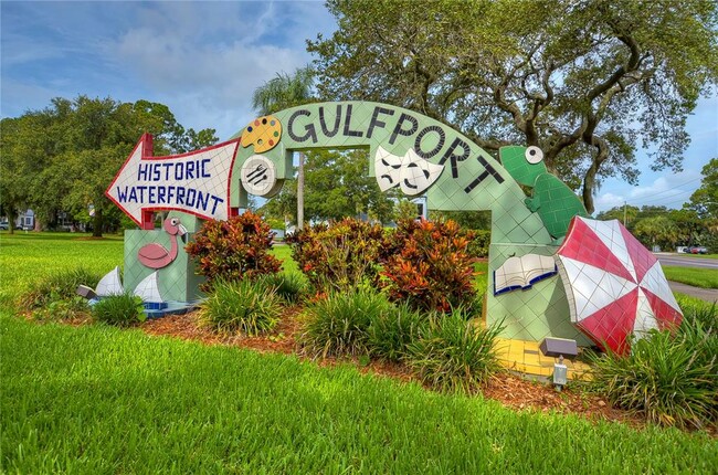 Building Photo - 5737 Shore Blvd S