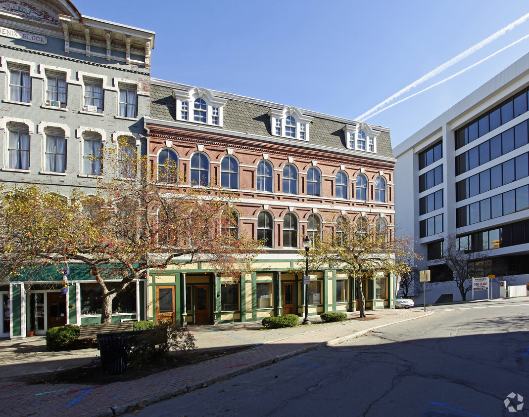 Primary Photo - Broad Street Lofts