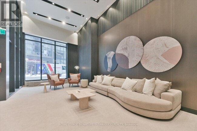 Photo du bâtiment - 20 Soudan Ave