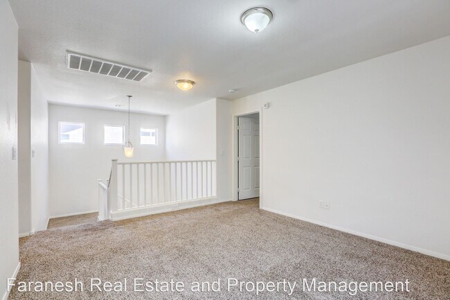 Foto del edificio - 3 br, 2 bath House - 7936 Stormy Falls St